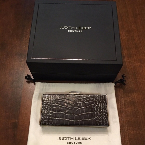 Judith Leiber Couture East-West Rectangle Clutch . - Picture 2 of 6
